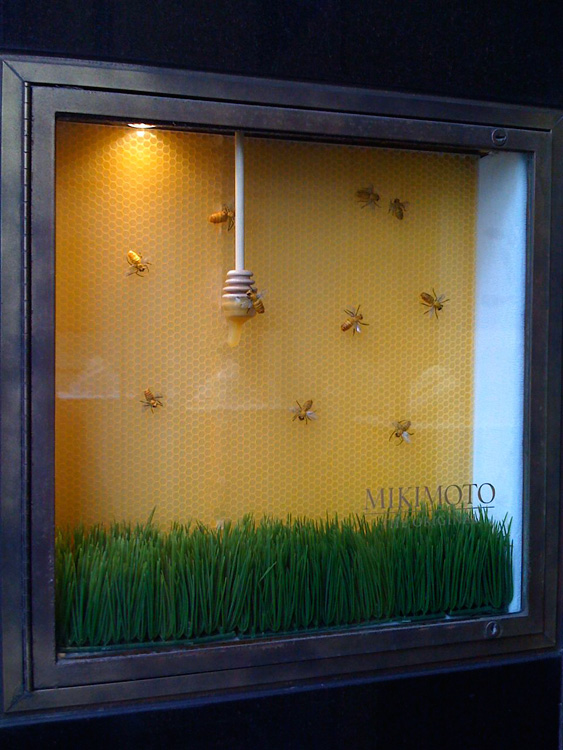 Mikimoto honeybees and honeycomb
